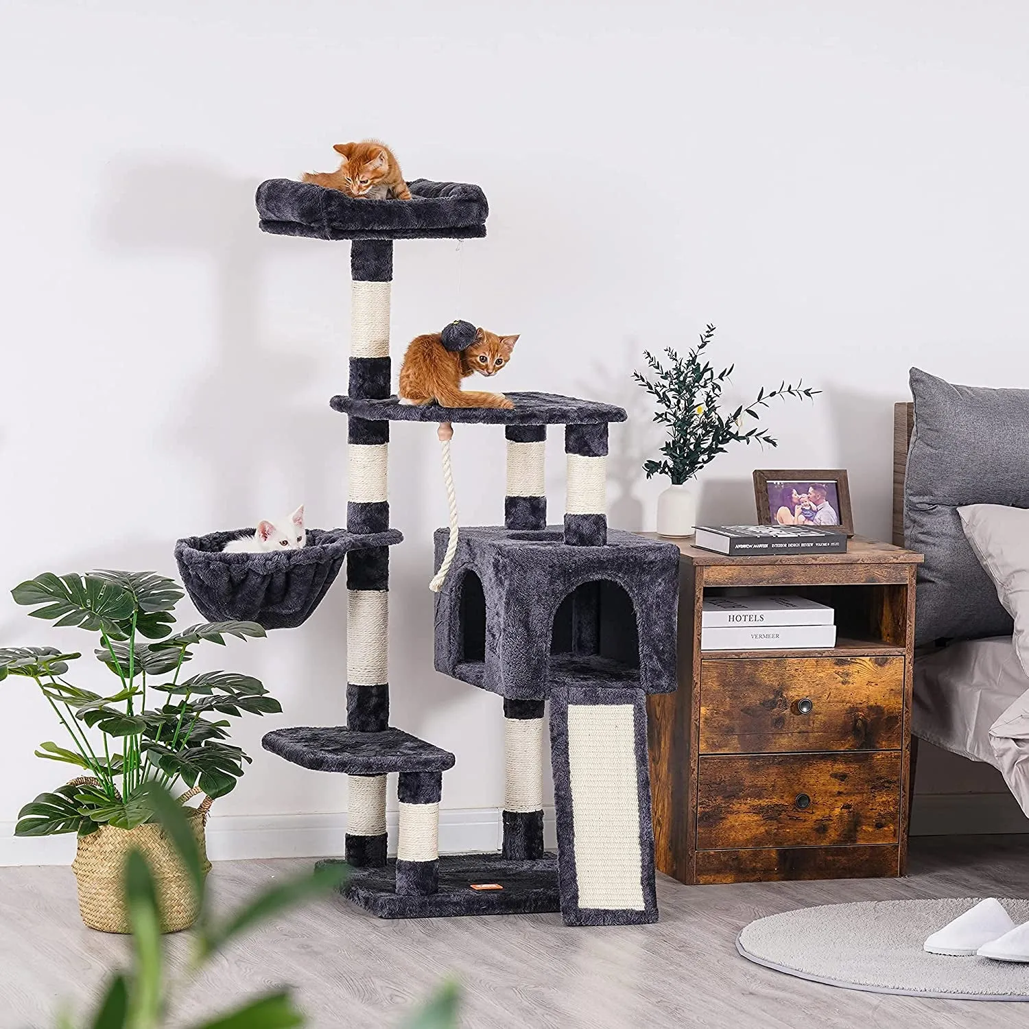 Cat Tree, Cat Tower for Indoor Cats with Scratching Board,