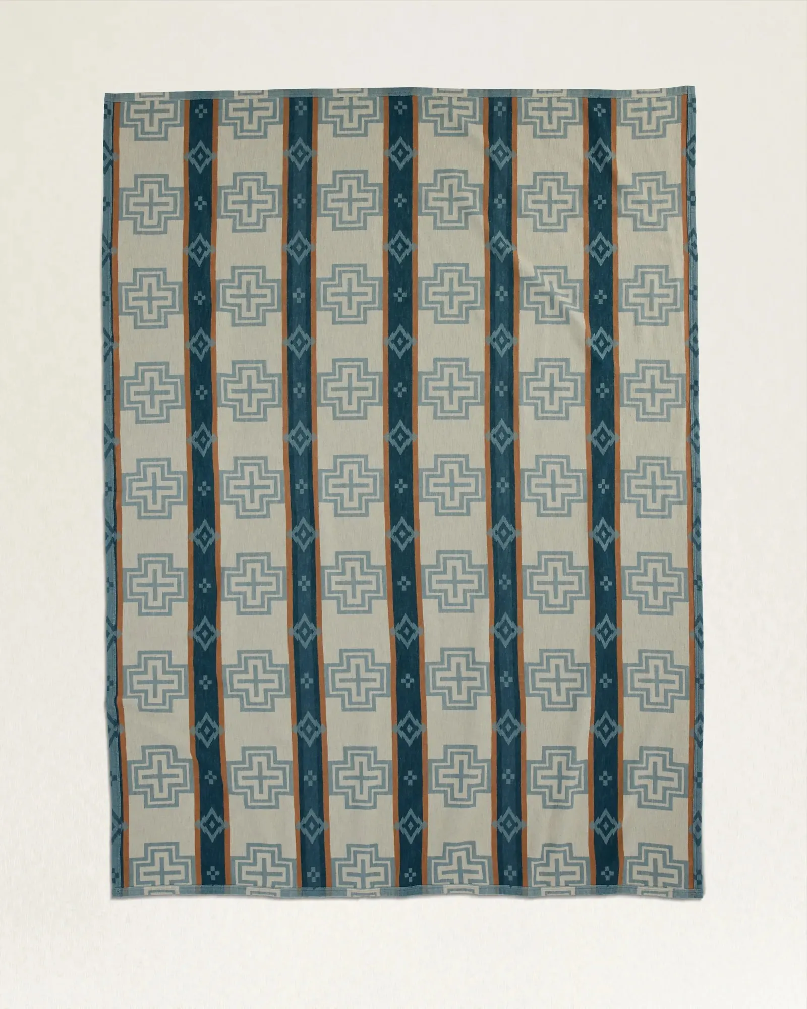 Jacquard Organic Cotton Queen Blanket by Pendleton