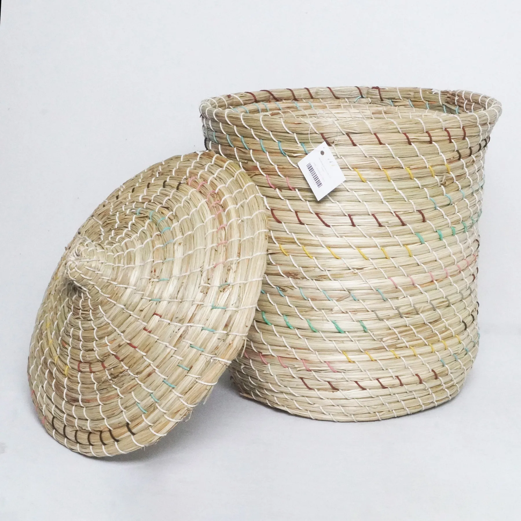 Mendong Basket with Lid - Medium