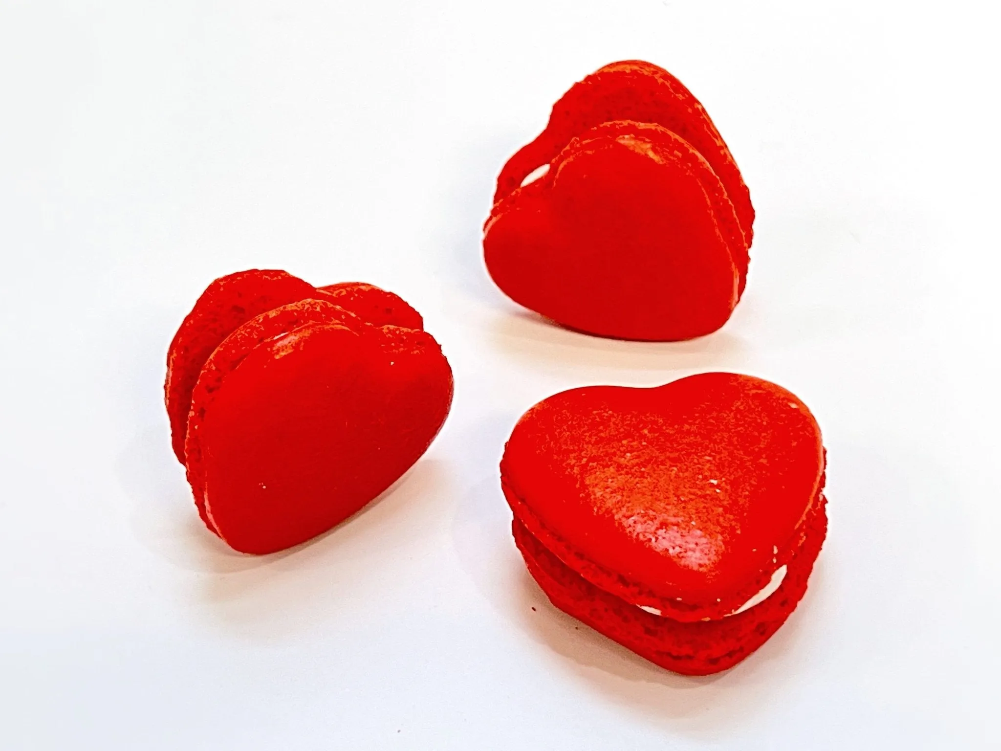 Red Heart French Macarons | Ideal for Valentine's Day gifts, birthdays, weddings, anniversaries and more