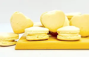 White Heart French Macarons | Ideal for Valentine's Day gifts, birthdays, weddings, anniversaries and more