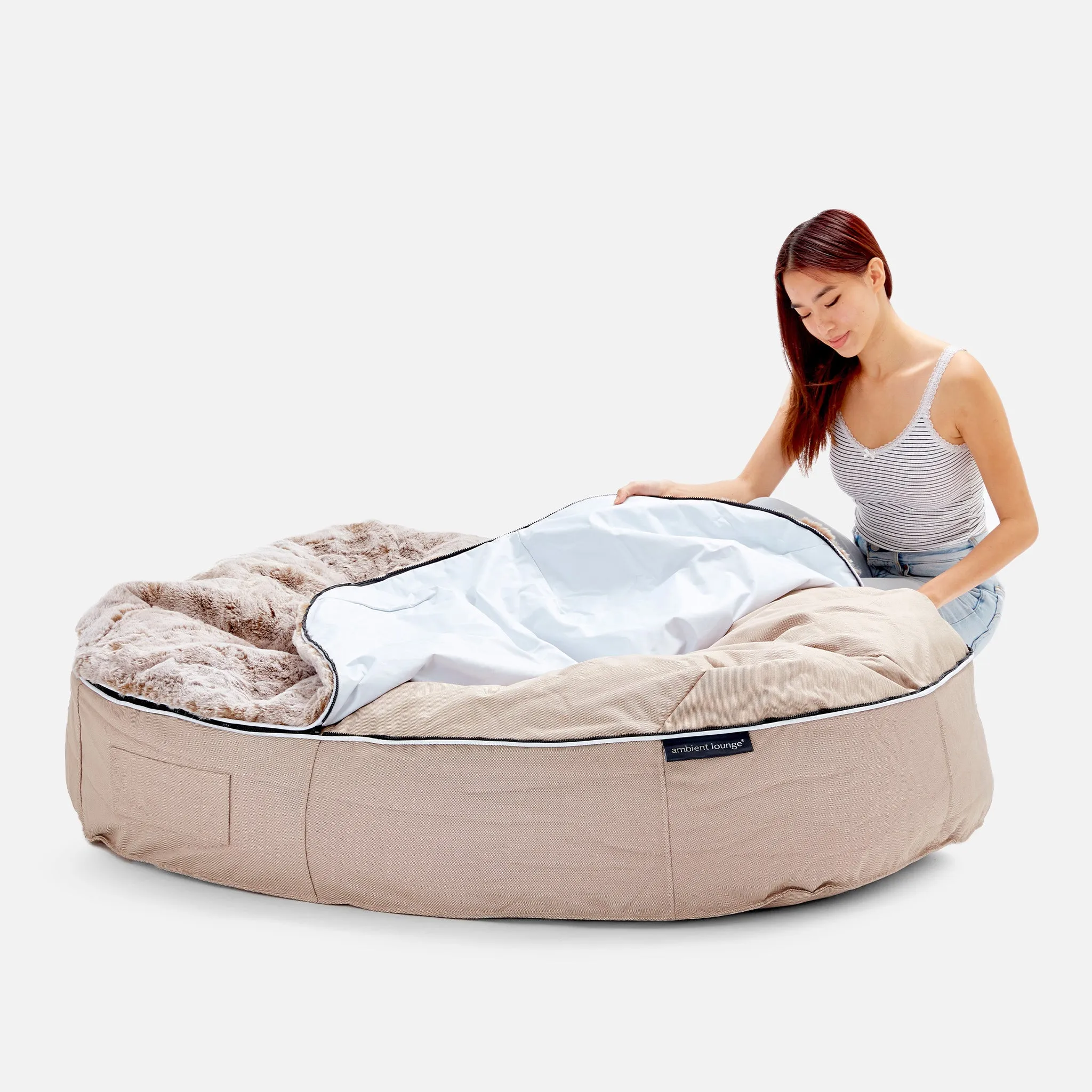 XXL Luxury Dog Bed - Interior/Outdoor